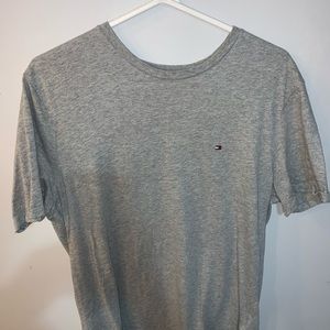 Tommy hilfinger t shirt